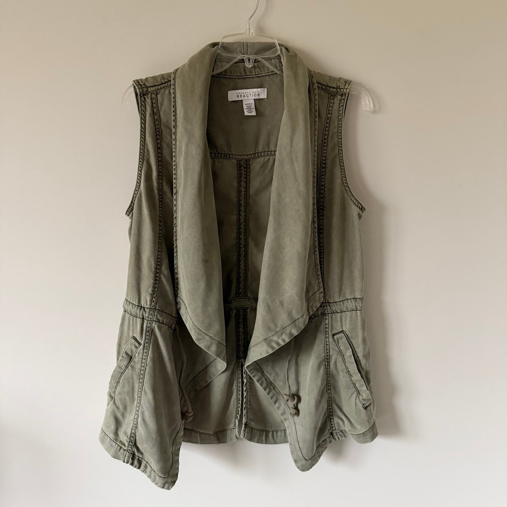 Kenneth Cole Reaction Women Olive Green Tencel Draped Open Front Utility Vest S